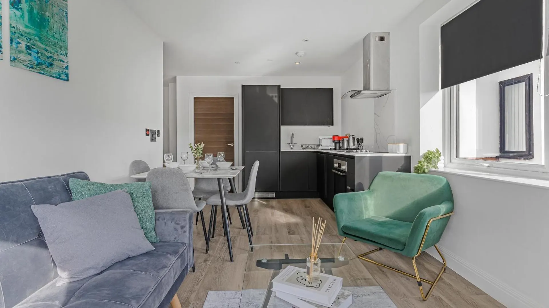 Cosy Luxury 2 Bedroom Apartment Near Nec & Birmingham Airport